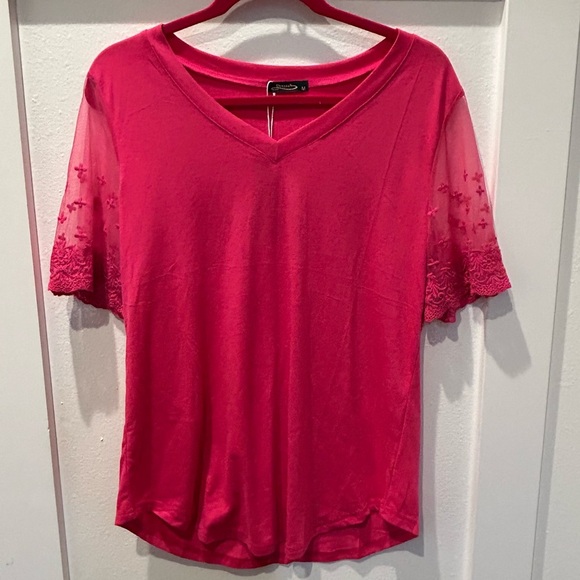 NWT Ofeenan Medium Pink Blouse with sheer lace sleeves - Picture 1 of 6